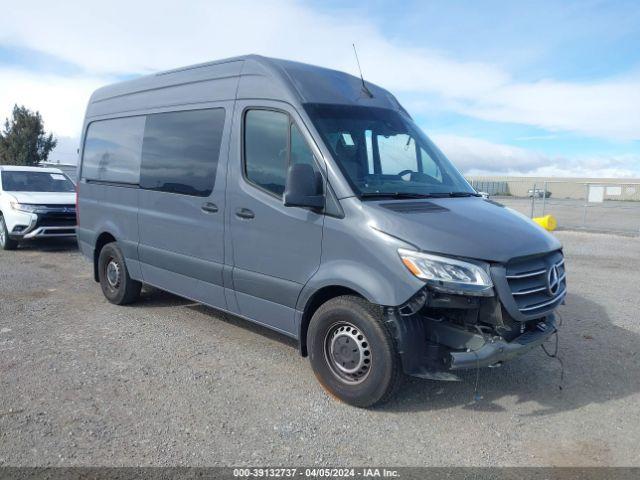  Salvage Mercedes-Benz Sprinter 2500