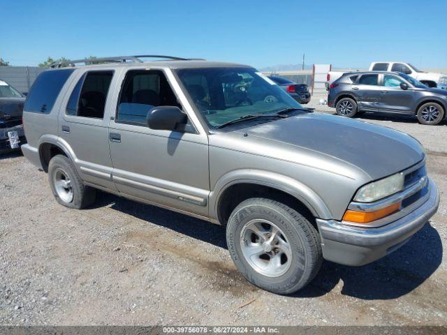  Salvage Chevrolet Blazer