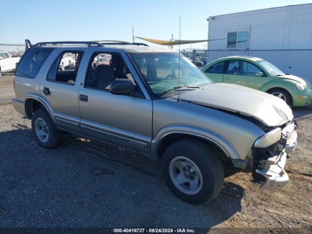  Salvage Chevrolet Blazer