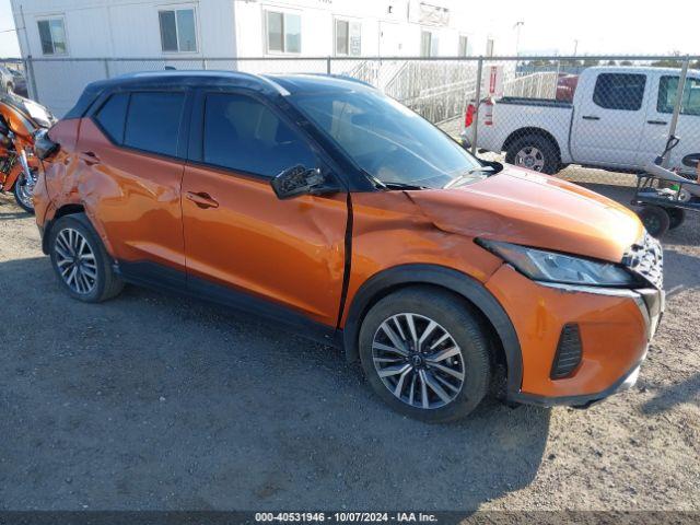  Salvage Nissan Kicks