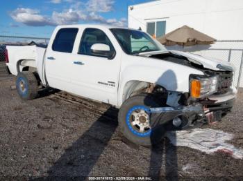  Salvage GMC Sierra 2500