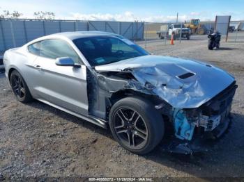  Salvage Ford Mustang