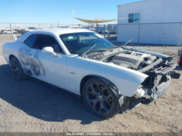  Salvage Dodge Challenger