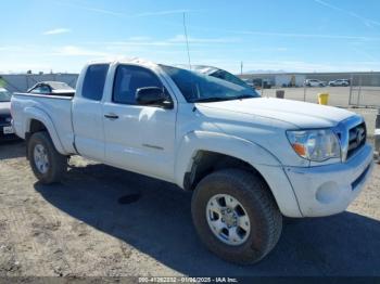  Salvage Toyota Tacoma