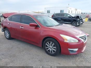  Salvage Nissan Altima