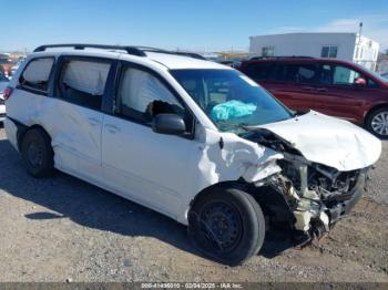  Salvage Toyota Sienna