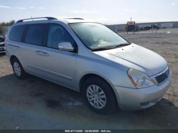  Salvage Kia Sedona