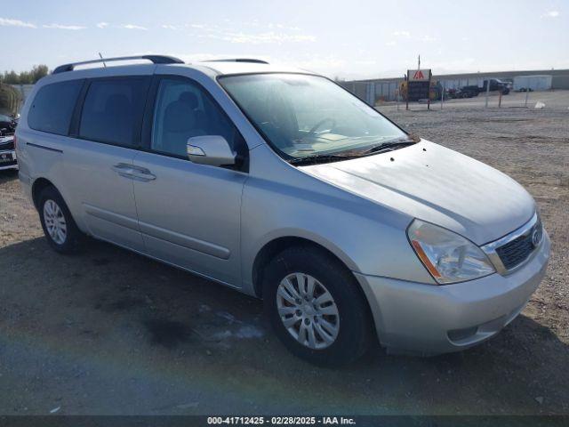  Salvage Kia Sedona