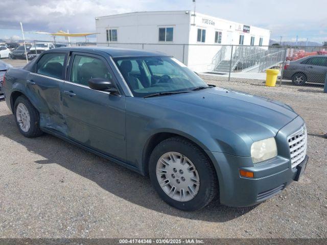  Salvage Chrysler 300