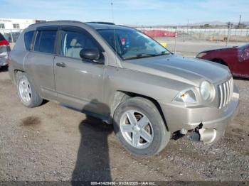  Salvage Jeep Compass