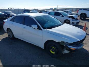  Salvage Hyundai ELANTRA