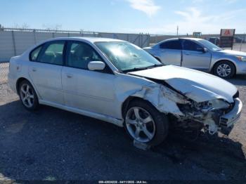  Salvage Subaru Legacy