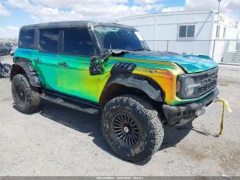  Salvage Ford Bronco