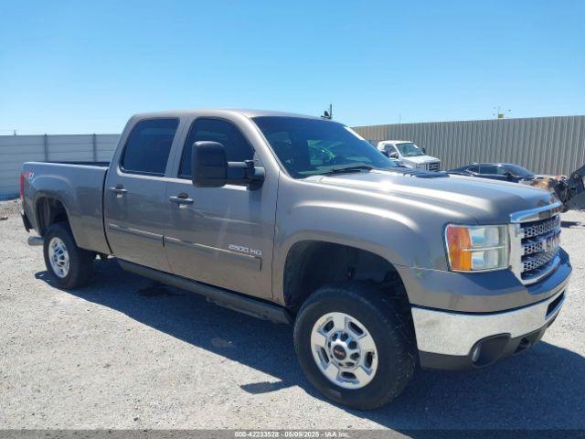  Salvage GMC Sierra 2500