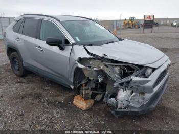  Salvage Toyota RAV4