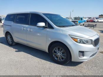  Salvage Kia Sedona