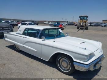  Salvage Ford Thunderdbird