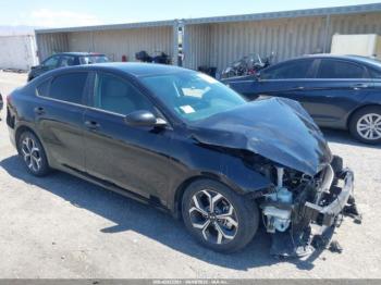  Salvage Kia Forte