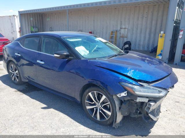  Salvage Nissan Maxima