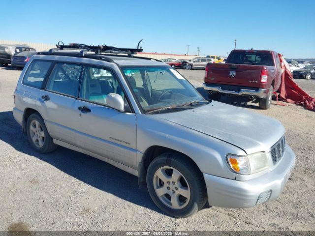  Salvage Subaru Forester