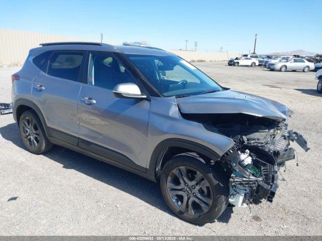  Salvage Kia Seltos