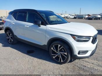  Salvage Volvo XC40