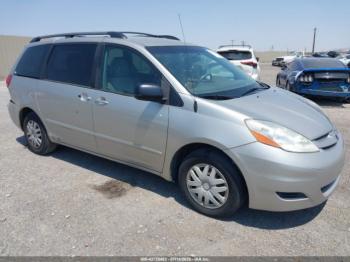  Salvage Toyota Sienna
