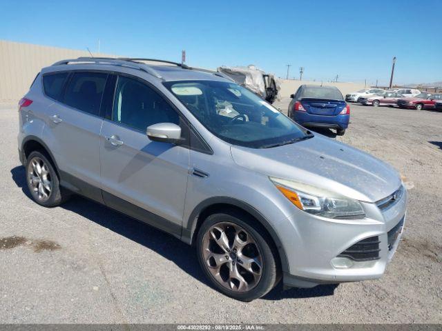  Salvage Ford Escape
