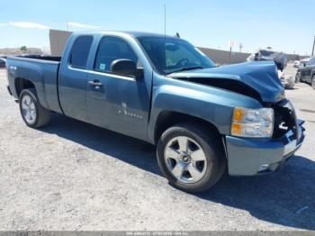  Salvage Chevrolet Silverado 1500