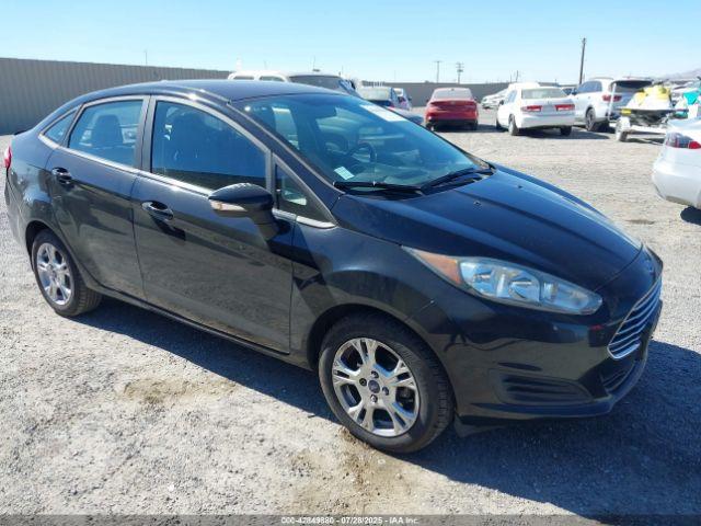  Salvage Ford Fiesta
