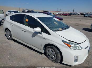  Salvage Toyota Prius