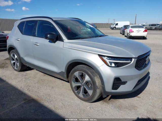 Salvage Volvo XC40