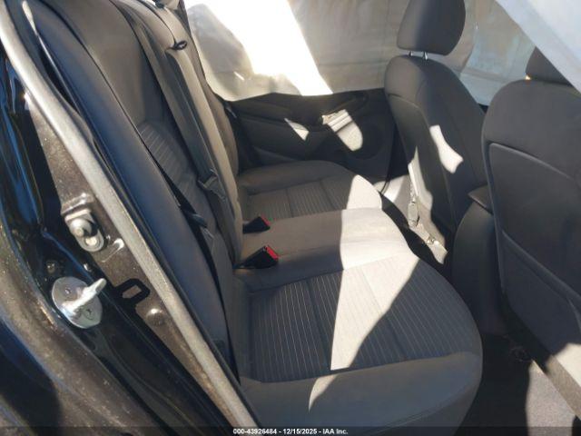 Kia Forte Lx Image 11