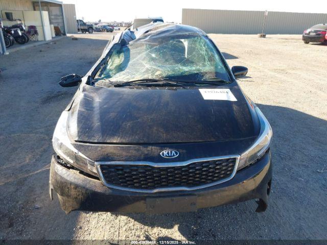 Kia Forte Lx Image 2