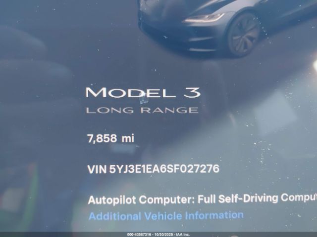 Tesla Model 3 Image 4