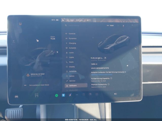 Tesla Model 3 Image 10