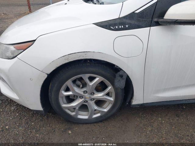 Chevrolet Volt Premier Image 9