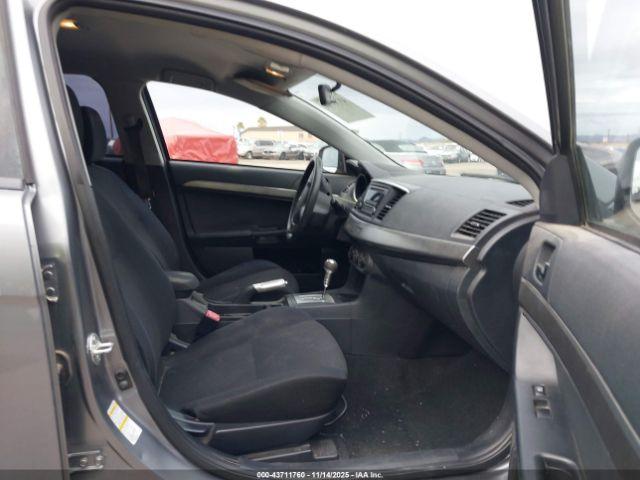 Mitsubishi Lancer Es Image 3