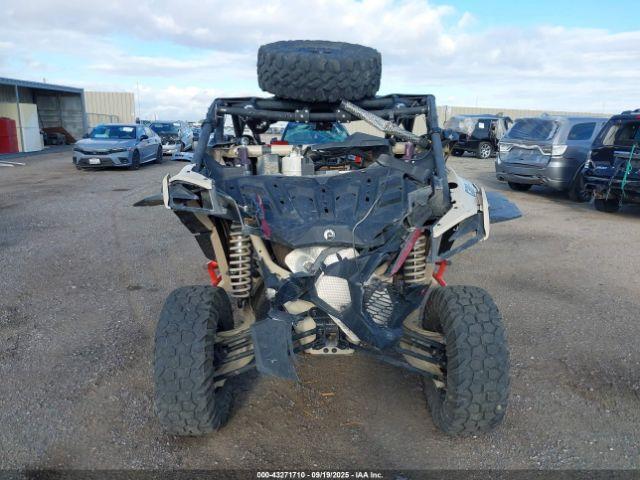 Can-Am Maverick X3 Max X Ds Turbo Rr Image 9