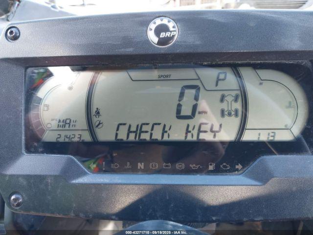 Can-Am Maverick X3 Max X Ds Turbo Rr Image 7