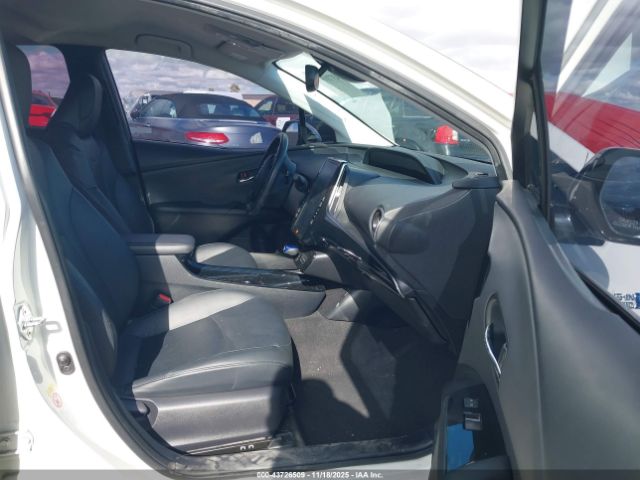 Toyota Prius Prime Advanced Image 9