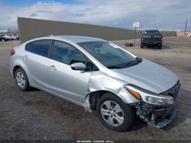  Salvage Kia Forte