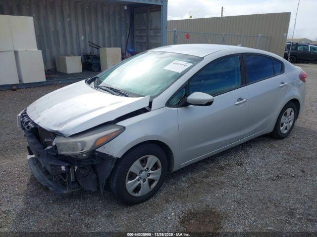 Kia Forte Lx Image 9