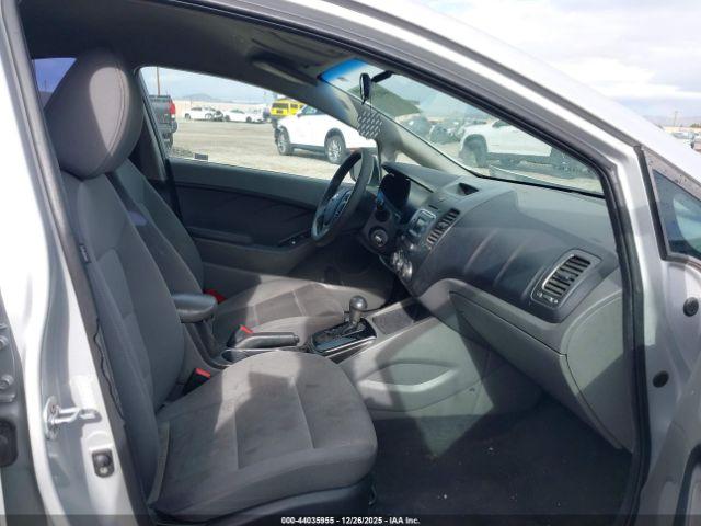 Kia Forte Lx Image 2