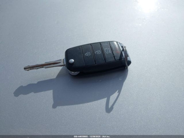 Kia Forte Lx Image 10